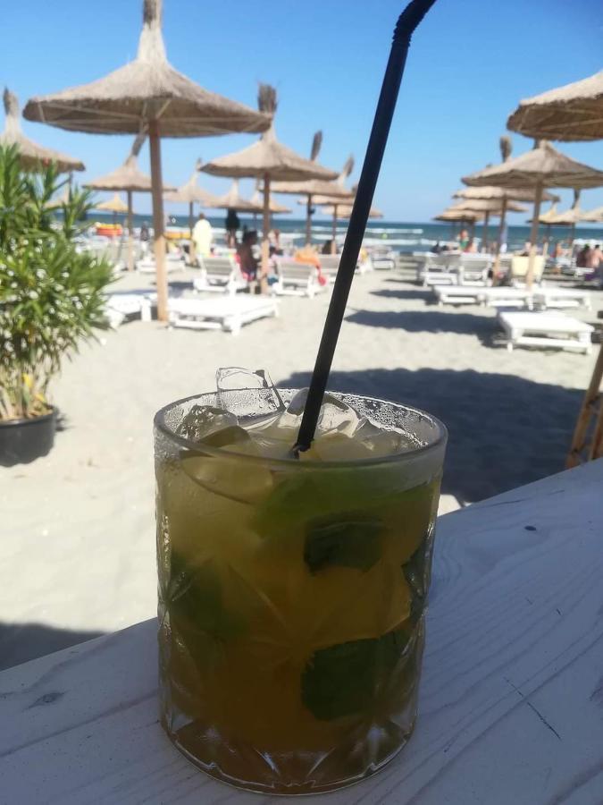 Sun & Sea Apartament Mamaia Nord Неводарі Екстер'єр фото